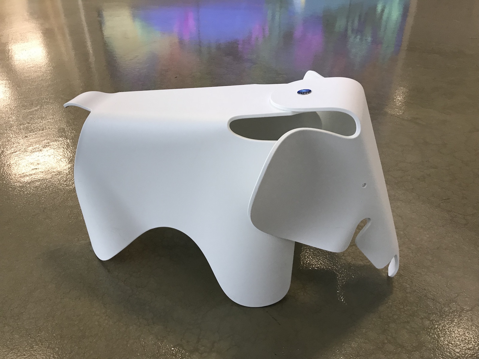 Eames_elephant.jpg