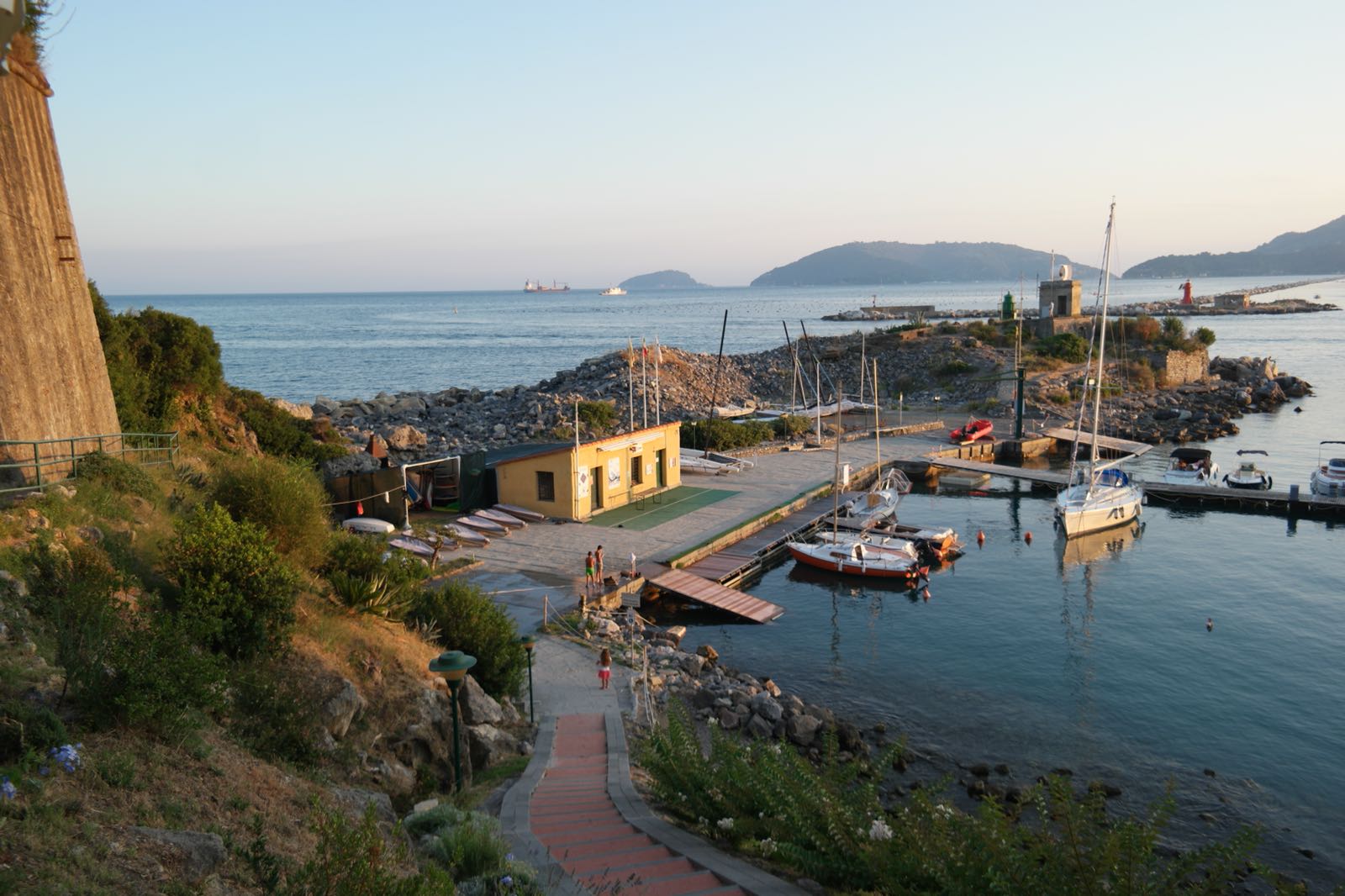 WhatsApp Image 2018-07-12 at 12.09.48.jpeg