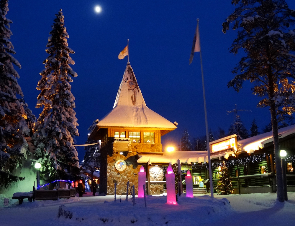 santaclausvillage2.jpg