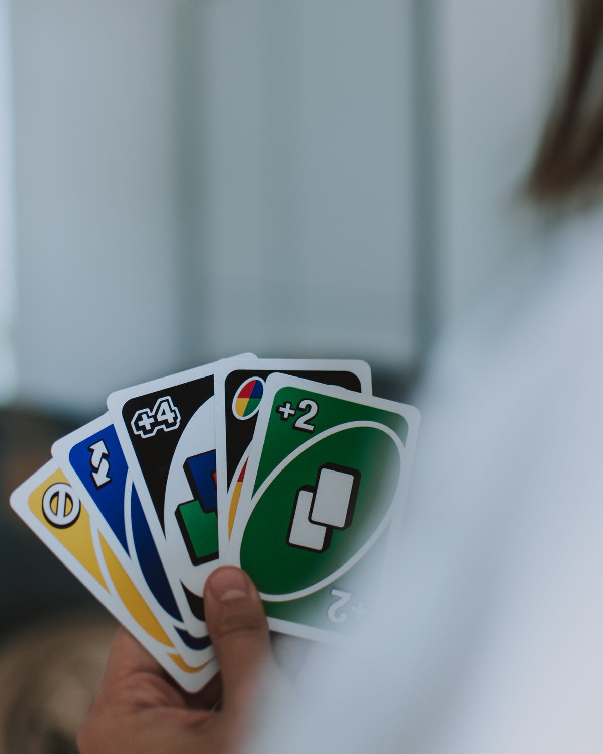 9 giochi con le carte da fare in famiglia