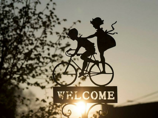 Click to enlarge image 6567c635cc45e8d710178f98da3a11a6_L2.jpg