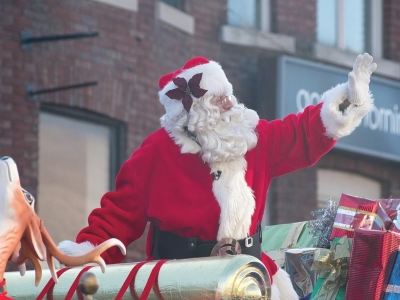 “Mamma, ma Babbo Natale esiste?”