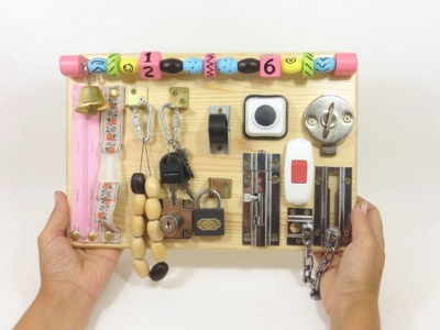 Come creare una busy board per i bambini