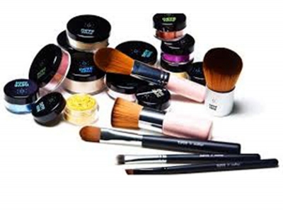 Per Natale Make up natural, chic e cheep!