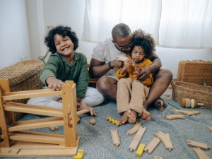 Perché i giocattoli in legno sono il meglio per i nostri bambini