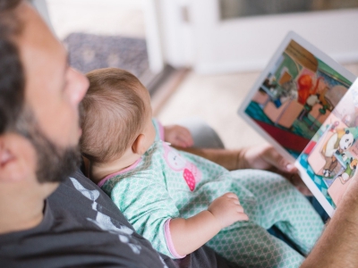 Leggere ai bambini: l'influenza positiva verso la posizione lavorativa da adulti