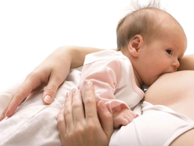 Come faccio a capire nei primi 40 giorni se basta il mio latte?