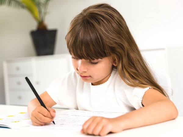 Harris Cooper e il suo studio sul lavoro a casa dei bambini