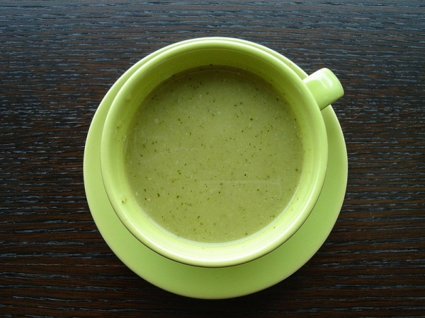 Vellutata di piselli al basilico