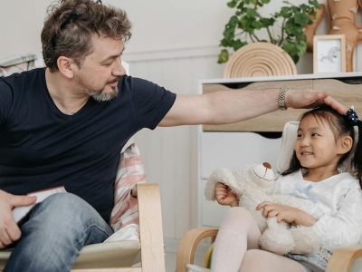 Come si fanno i bambini? Rispondere bene alle domande dei più piccoli