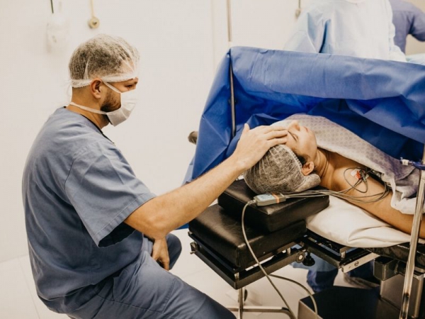 Tutto ciò che c’è da sapere sul parto cesareo