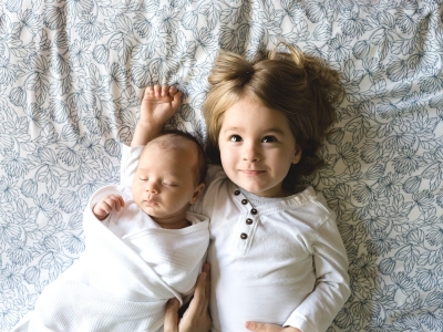 Fasciare il bambino nelle tradizioni in giro per il mondo