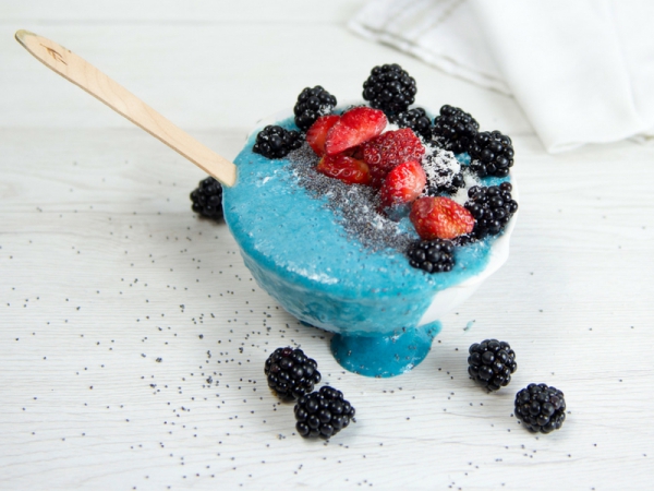 Smoothie blowl ai superfrutti