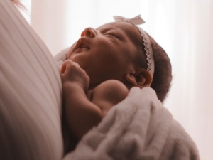 Corredo per il neonato: come scegliere i capi più comodi e confortevoli