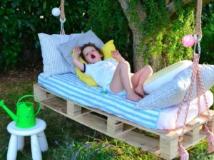 10 idee per usare i pallet con i bambini