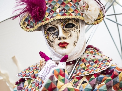 La storia di Arlecchino spiegata ai bambini