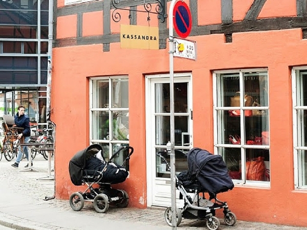 La maternità nel mondo: essere mamma in Svezia