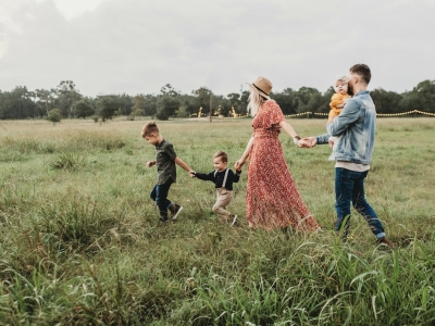 Giornata fuori con i bambini: 5 idee per un outfit perfetto