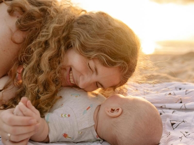 Come affrontare il caldo con stile: trucchi di sopravvivenza per mamme e bambini