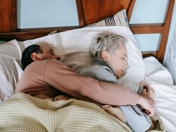 Camere separate o lettone? Una scelta di coppia