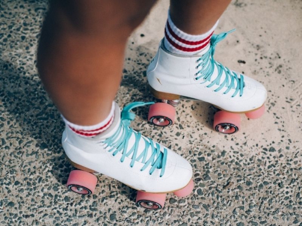 I pattini sono di nuovo alla moda, e noi ne siamo felici