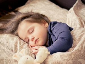 La melatonina funziona per far dormire i bambini?