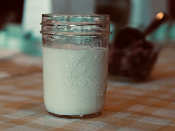 Come fare lo yogurt in casa, senza yogurtiera