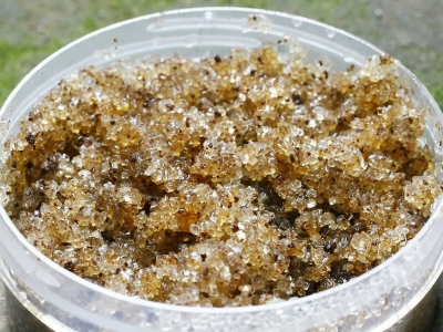 Scrub homemade zucchero e tè verde