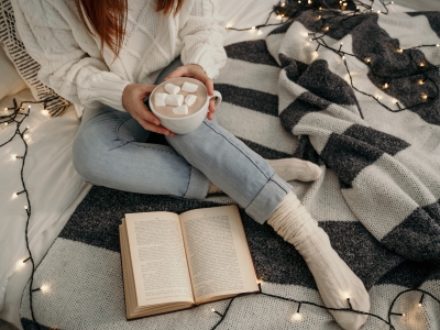 Mamme, ecco i romanzi perfetti da leggere a Natale