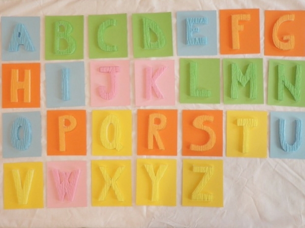 L’alfabeto tattile di Maria Montessori