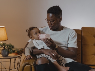 Come conservare il latte materno in tutta sicurezza