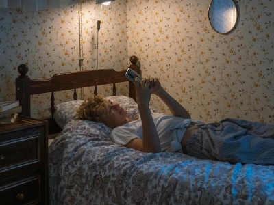 Adolescenti, meglio che dormano: poco sonno danneggia il cervello