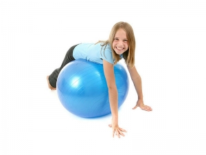 10 usi della palla da ginnastica per i bambini