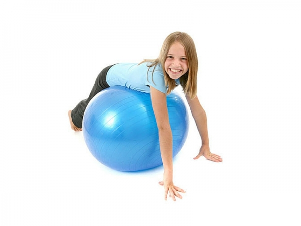 10 usi della palla da ginnastica per i bambini