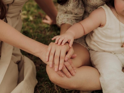 Corte costituzionale: &quot;Entrambe le madri possono riconoscere il figlio nato da Pma&quot;