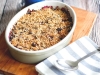 Torta crumble mele e frutti rossi