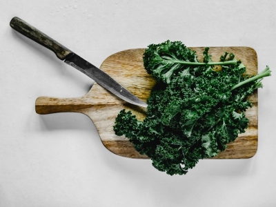 Cavolo nero: proprietà, benefici e ricette di una crocifera buonissima