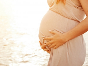Inestetismi tipici in gravidanza: come agire?