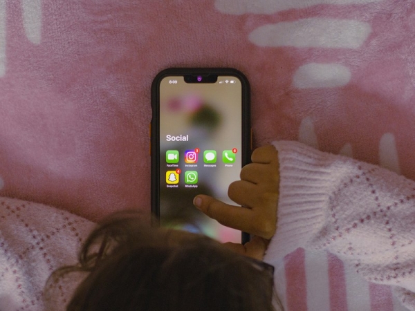 Ormai i bambini provano ansia quando sono senza telefono o tablet