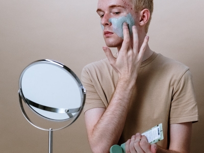 Adolescenti, come eliminare davvero i brufoli