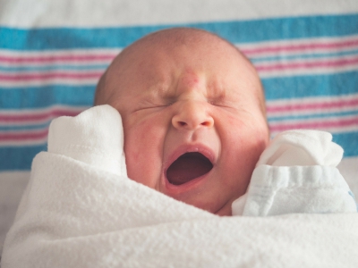 Allattamento al seno: la guida OMS-Unicef che salva la vita ai bambini