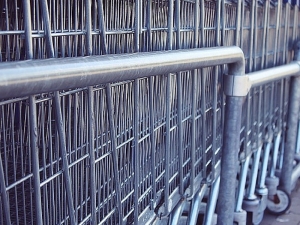 Ma cosa ci fai a Novembre con 20 gradi e il sole chiuso in un centro commerciale?